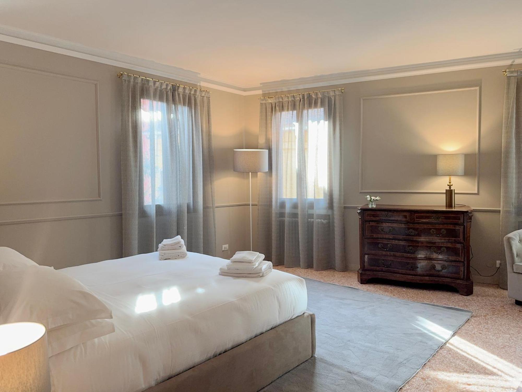 San Vio Palace Luxury Apartments Venedig Eksteriør billede