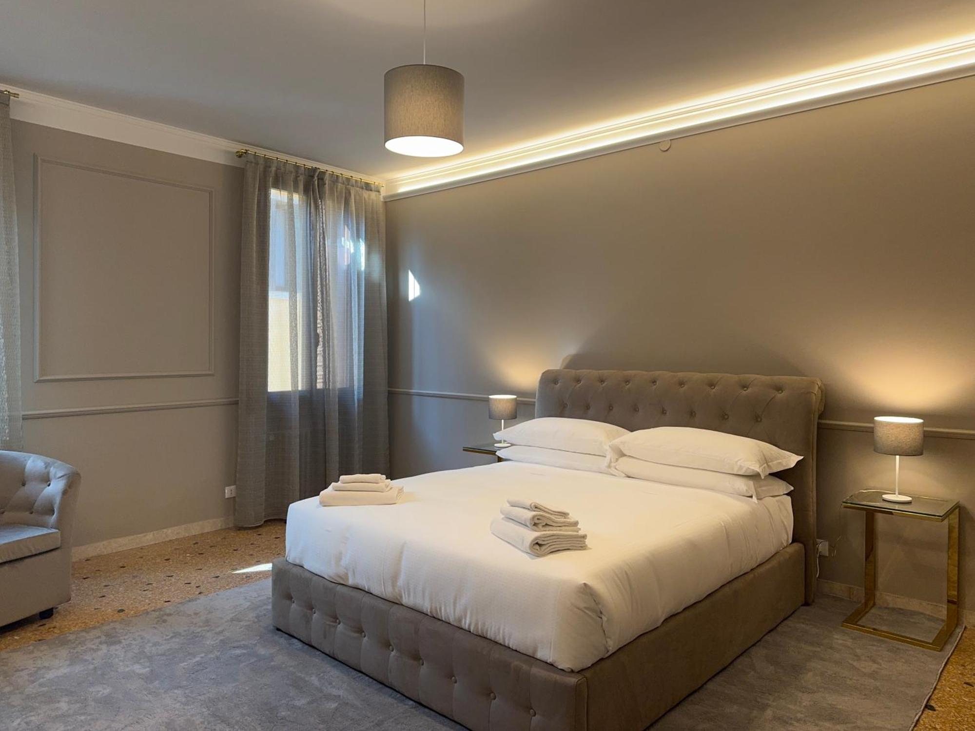 San Vio Palace Luxury Apartments Venedig Eksteriør billede